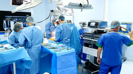 A folosit un truc de pe TikTok și a ajuns pe masa de operație. Semnalul de alarmă tras de o tânără