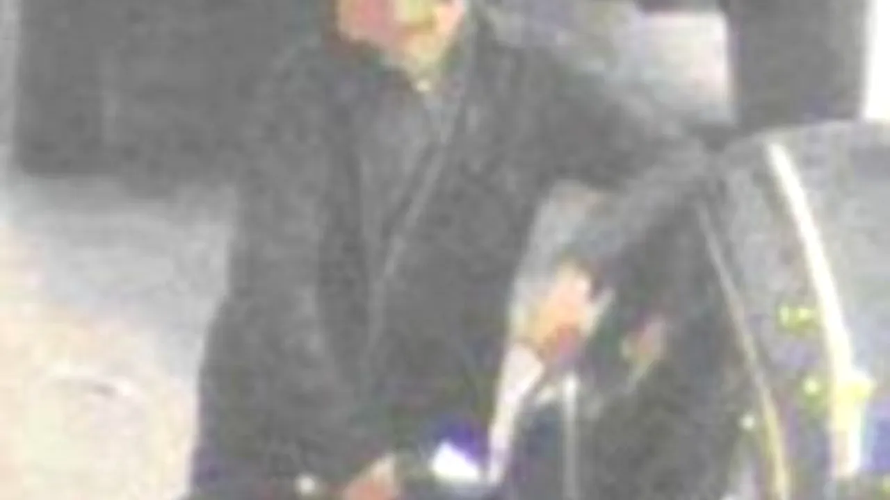 Un britanic fură benzină de 10 ani, dar poliția nu reușește să-l prindă