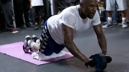 Floyd Mayweather a anunțat când se va RETRAGE: „Voi mai susține un meci