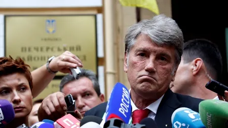 Viktor Ianukovici condamnă utilizarea forței împotriva manifestanților
