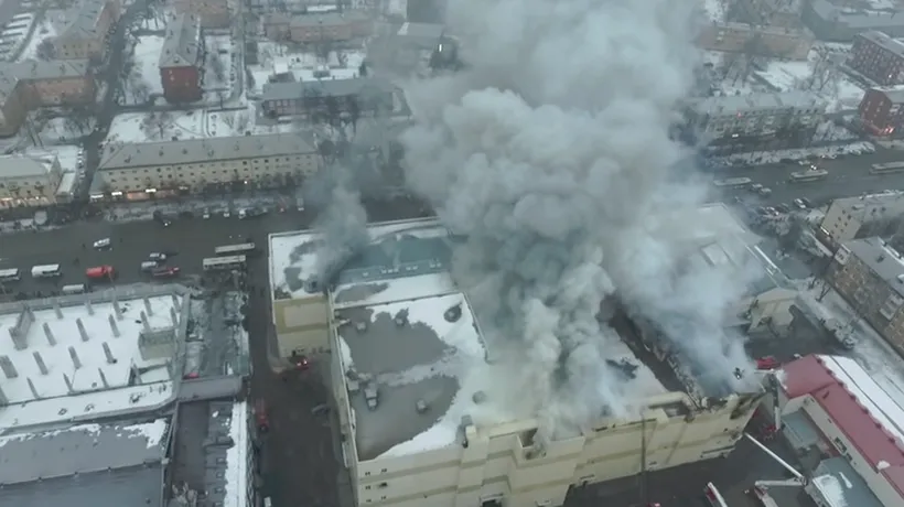 Nou bilanț sumbru al incendiului din orașul siberian Kemerovo. 76 de morți, dintre care cel puțin 27 sunt copii