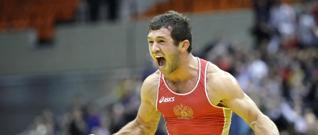 Besik Kuduhov, vicecampion olimpic la lupte libere, a murit într-un accident rutier
