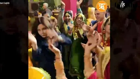 VIDEO | Daniela Sezonov Ţane, ambasadoarea României la New Delhi, a dansat pe muzică tradiţională indiană