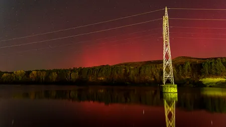 Cum explică un astronom spectacolul aurorei boreale, apariție rară, pe cerul României. 
