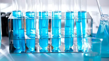 Ne sperie știința. Românii sunt printre cei mai SCEPTICI europeni.