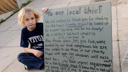 Biletul pe care un băiețel de 7 ani i l-a scris hoțului care i-a furat jucăria
