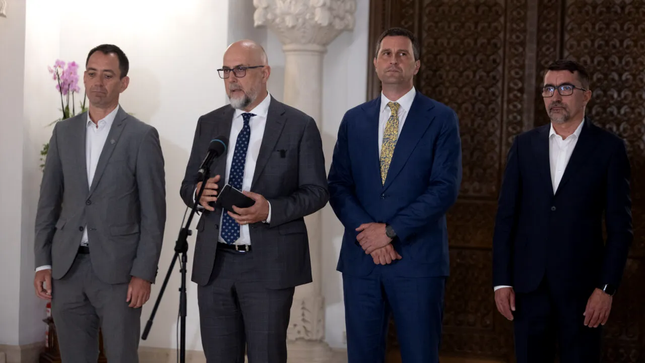 UDMR vrea să-i ceară lui Bolojan să scadă taxele locale prin ordonanță de urgență: „Furia și dezamăgirea oamenilor sunt legitime”