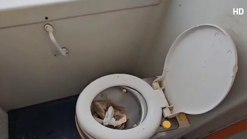 ȘOCUL pe care l-a avut un pasager când a folosit toaleta din trenul Constanța - București. A plătit 160 de lei pe bilete