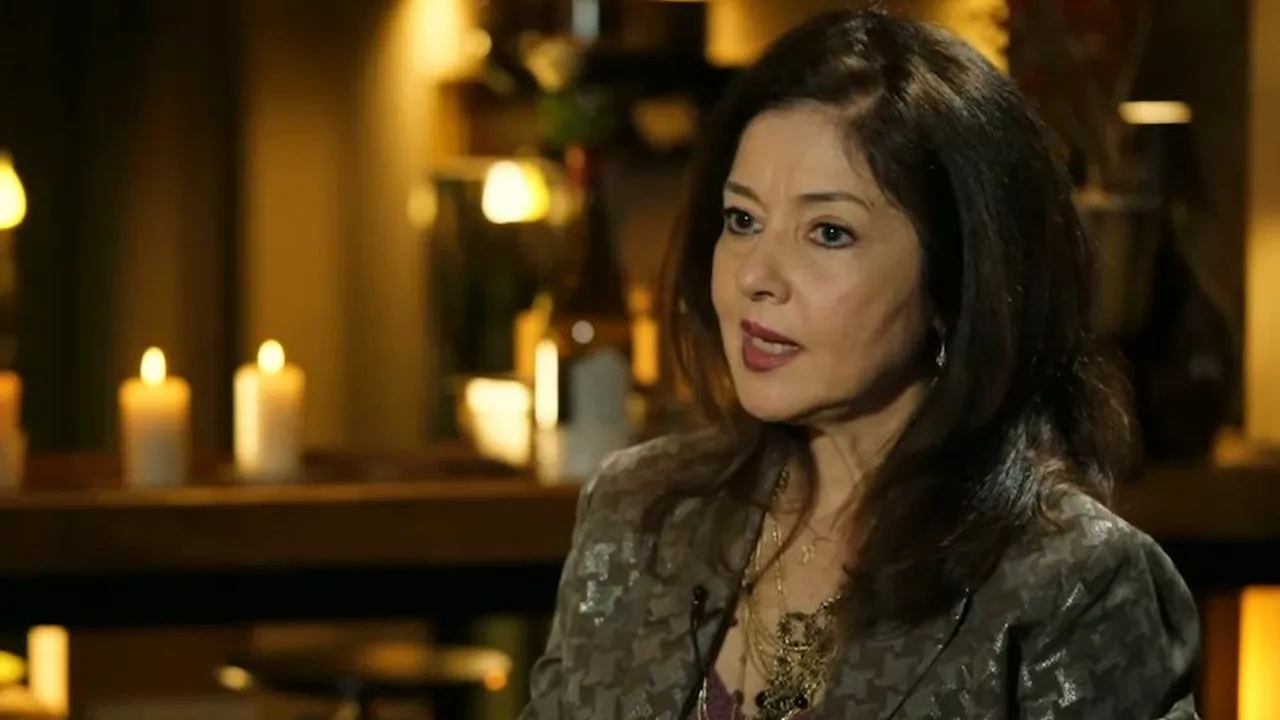 FOTO / Oana Sîrbu dă detalii despre FIUL său. ”Mă trezesc acum că am copil de 16 ani şi jumătate şi mi-e dor de el de când avea 4-5 ani”