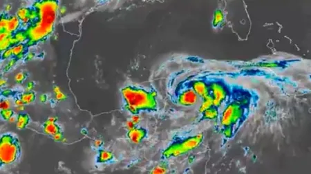 Mai mulți cetățeni români sunt prinși în mijlocul uraganului Grace, care mătură Mexicul și a devastat Haiti