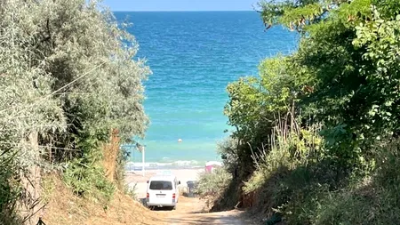 Ce a pățit o turistă pe o plajă din Năvodari, într-un moment de neatenție: „Paguba totală, 1400 de lei, două telefoane mobile și o vacanță distrusă”