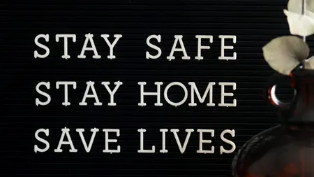 MĂSURILE COVID-19 din Marea Britanie ar putea dura cel puțin șase luni de zile