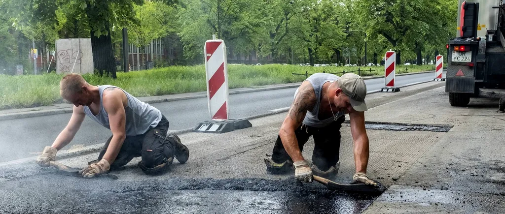 ANGAJATORII, obligați să asigure condiții speciale de muncă pentru angajați pe timp de caniculă. Cum și de când se aplică?