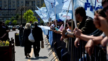 De ce plătesc cei de la privat pentru creșterile de salarii ale bugetarilor. Explicația simplă a unui paradox al pieței muncii din România