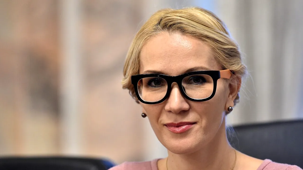 AUR: ”Reduceți aparatul bugetar. Nu mai îndatorați țara. Plătim 4 miliarde de euro anual numai dobânzi”