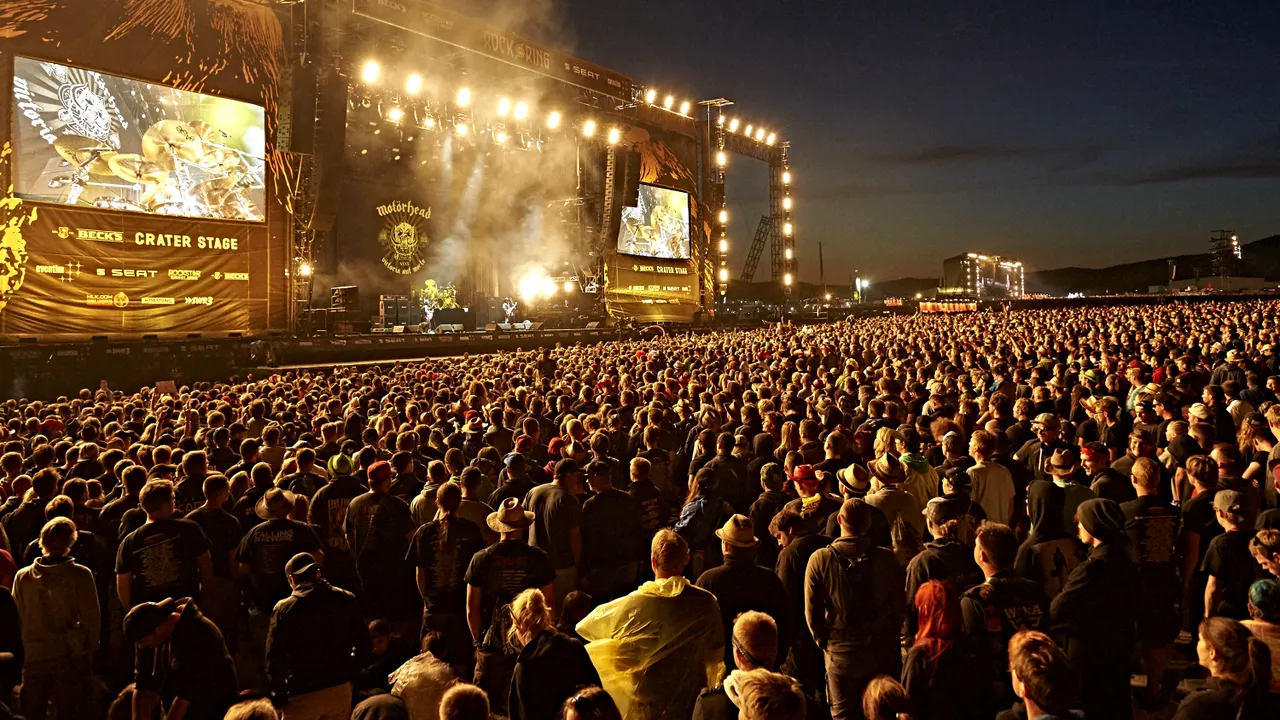 Un celebru festival rock din Germania, întrerupt din cauza unei amenințări teroriste
