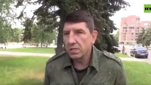 VIDEO | Un colonel rus îi acuză pe prizonierii ucraineni de „comportament sfidător”: „Nu răspund la durere, la nimic”