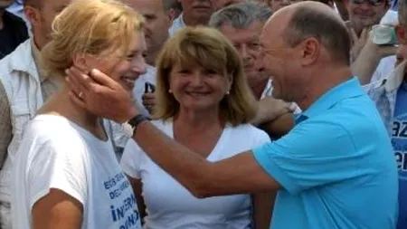 Comisia parlamentară din Senat analizează cu ușile închise creditul lui Băsescu. Ghețea invocă și el 