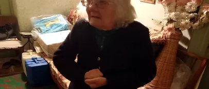 Situație disperată pentru o bătrânică din Constanța. Femeia a sunat la 112 pentru că nu avea căldură și mâncare