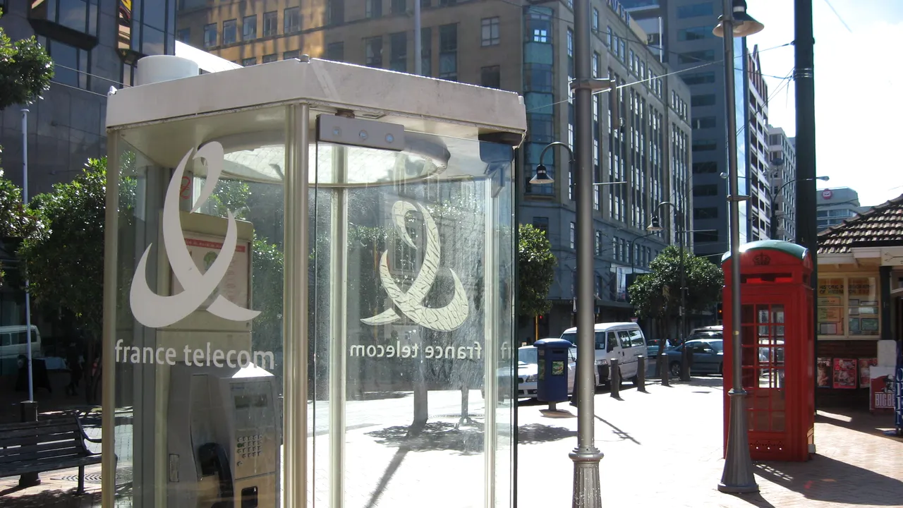 Seria neagră a sinuciderilor de la France Telecom. Compania, acuzată oficial de „hărțuire morală