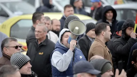 COTAR: „RCA a ajuns produs de lux. Calcule din pix au făcut polițele pe 6 luni mai scumpe decât pentru un an”. Transportatorii anunță proteste