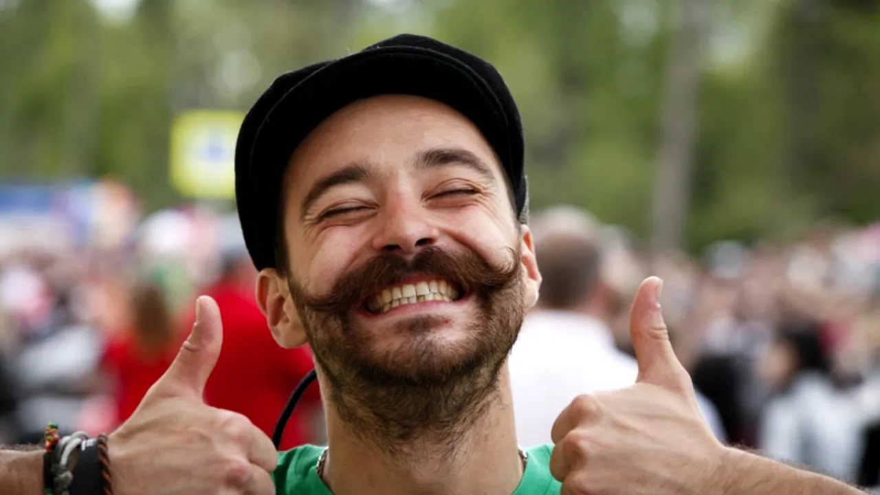 MOTIVUL pentru care oamenii optimiști au „noroc