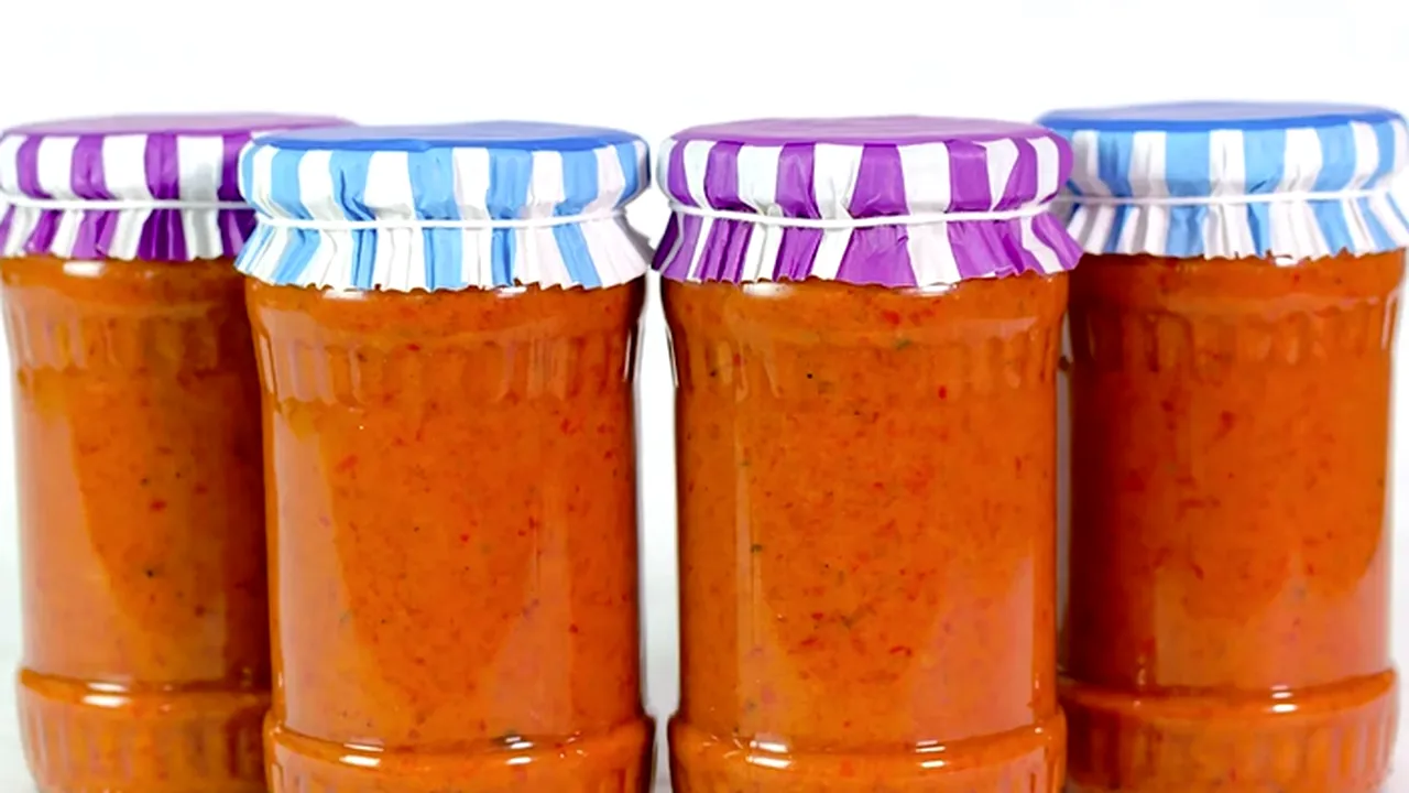 A venit sezonul, iar cămara trebuie să fie plină! Ghidul de preparare corectă a conservelor de casă