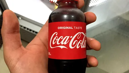 Coca-Cola lansează sticla 