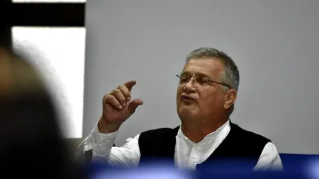 Mircea Dinescu, anunț-surpriză! Ce se întâmplă cu emisiunea lui de la TVR: „Aveam eu un vers...”