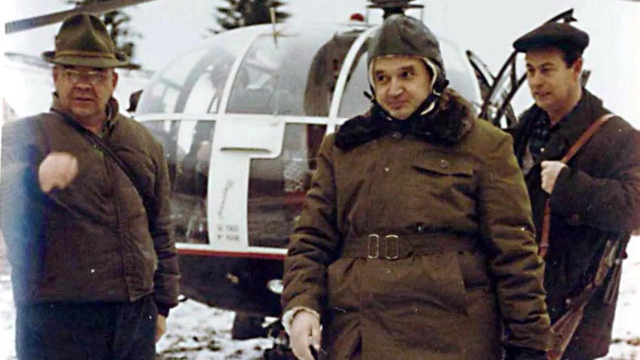 Cum arată și cât costă pușca lui Nicolae Ceaușescu, cu care a doborât un mistreț de 300 de kilograme