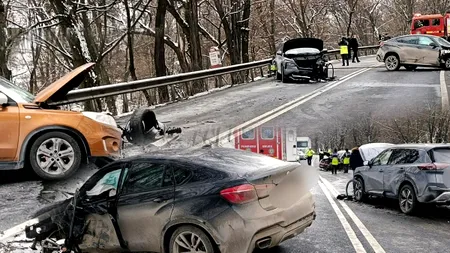 Accident cu 3 victime pe DN1 Braşov-Sibiu. Circulaţia este întreruptă