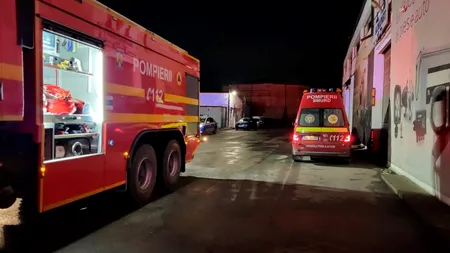 Accident GRAV la Rafinăria Petromidia. Două persoane au căzut într-un bazin cu azot. Un bărbat a murit, iar o femeie a ajuns la spital