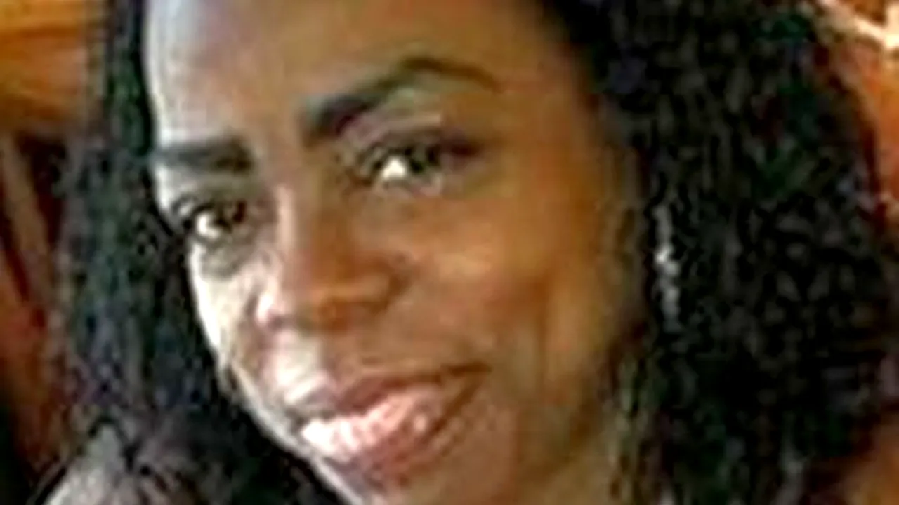 Aveai de gând SĂ MĂ OMORI? A crezut că-și deconectează fratele MURIBUND de la aparate, dar de fapt a semnat pentru UN STRĂIN