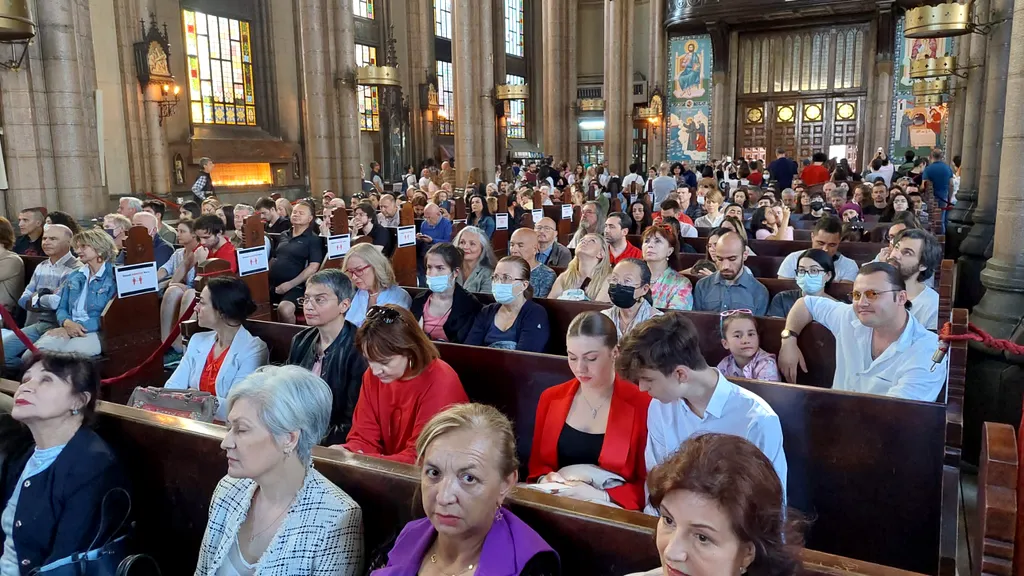 Eduard Antal, recital excepțional de orgă la Catedrala ”Sent Antuan” din Turcia. ICR ”Dimitrie Cantemir”: ”Compozițiile lui George Enescu și Dinu Lipatti au cuprins Istanbulul”
