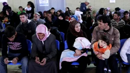 Tot mai multe state americane REFUZĂ să primească refugiați sirieni, după atentatele de la Paris
