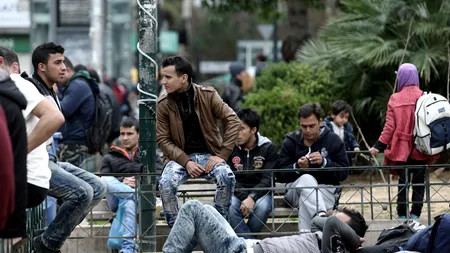 Jean Claude-Juncker, despre cazul scandalos al unor imigranți, convinși cu mare dificultate să meargă în Luxemburg: 