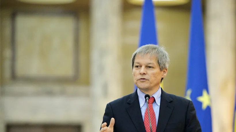 Ordonanța SURPRIZĂ pregătită de Cioloș pentru bugetari. Cu cât cresc salariile a peste jumătate dintre angajații la stat, de la 1 august