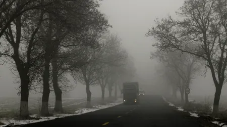 VREMEA. Circulație îngreunată în București și 19 județe din sudul, estul și centrul țării, din cauza ceții