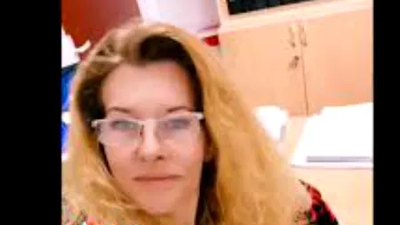 Jurista unui spital înregistra mesaje cu tentă sexuală în timpul programului. Ireal ce a făcut conducerea atunci când a aflat de „hobby-ul” femeii