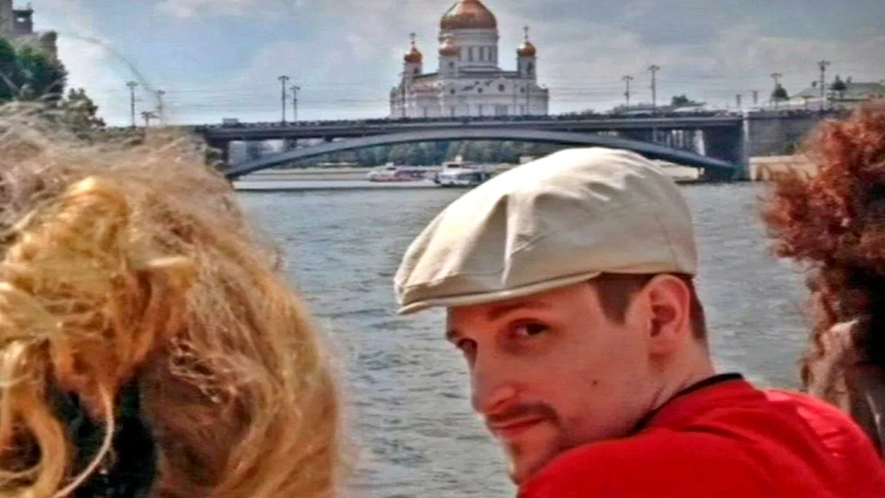 Fostul numărul doi din CIA acuză. Care este legătura între Edward Snowden și ISIS