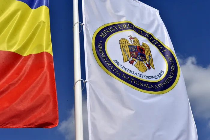 Doi polițiști de la Rahova au fost trimiși în judecată pentru că l-ar fi torturat pe criminalul din Grădina Botanică. Cum a reacționat Administrația Națională a Penitenciarelor