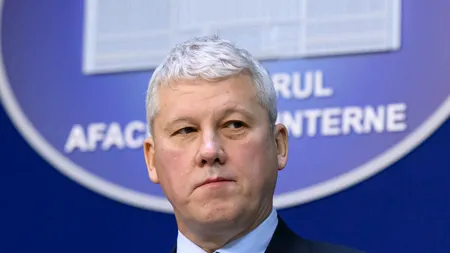 Cătălin Predoiu, reacție după protestul din Piața Victoriei: „Violența nu poate fi acceptată” / „Democrația înseamnă libertate, dar înseamnă, în egală măsură, respectarea legii”