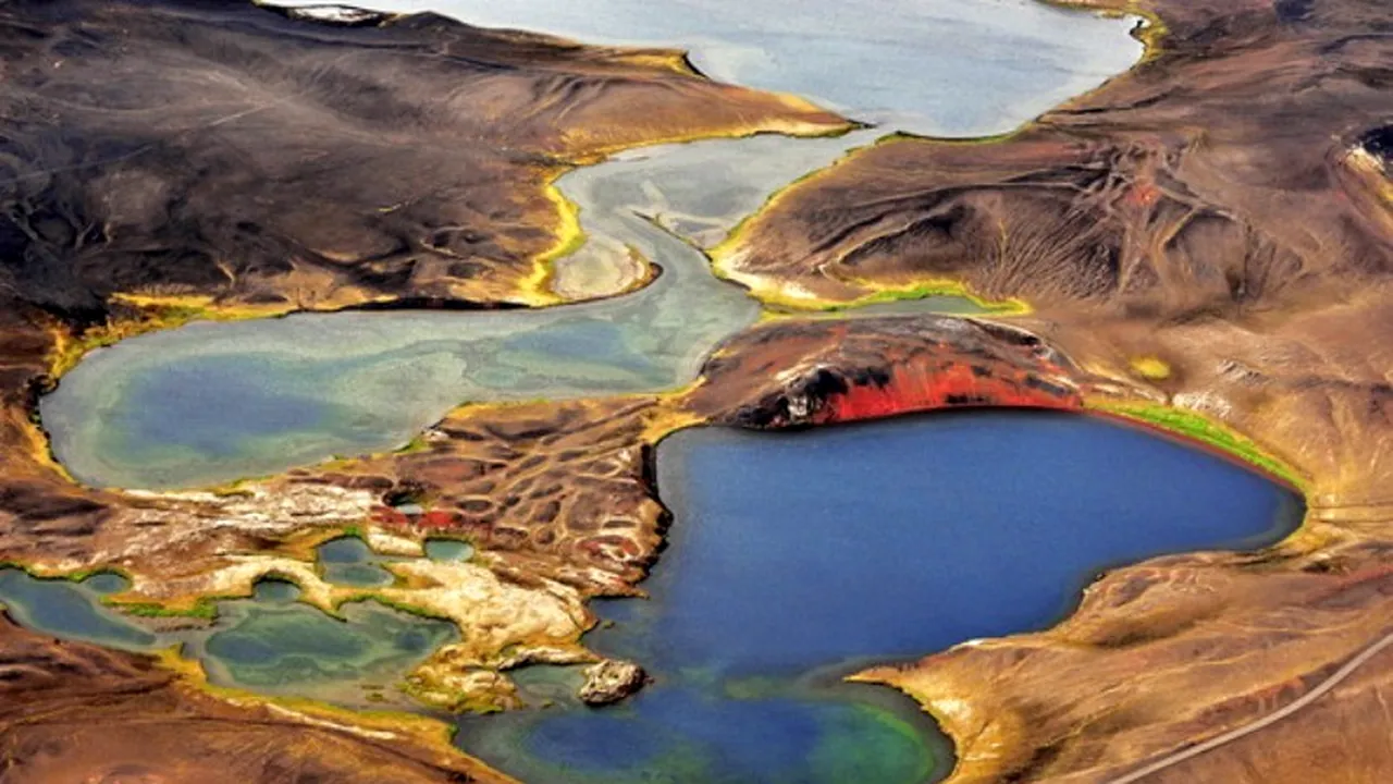 Mediafax ZOOM - Islanda