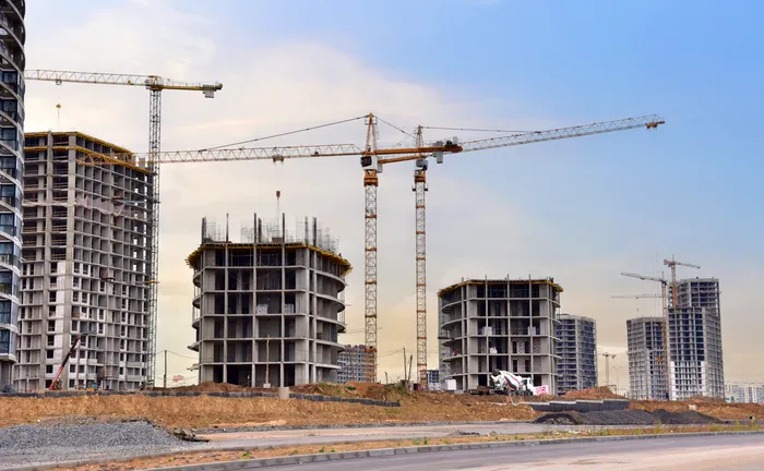 Taxă pentru marii dezvoltatori imobiliari. La ce vor fi folosiți banii încasați