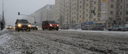 Valul de frig din Polonia a provocat moartea a 14 persoane. Aproape 70.000 de persoane au rămas temporar fără electricitate în zona Varșoviei