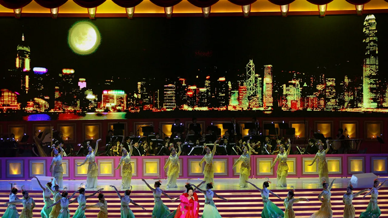 Viitoarea Primă Doamnă a Chinei este o fostă cântăreață