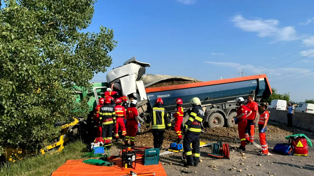 Tragedie pe DN1. A murit strivit între autocamioane după ce a coborât să repare o pană