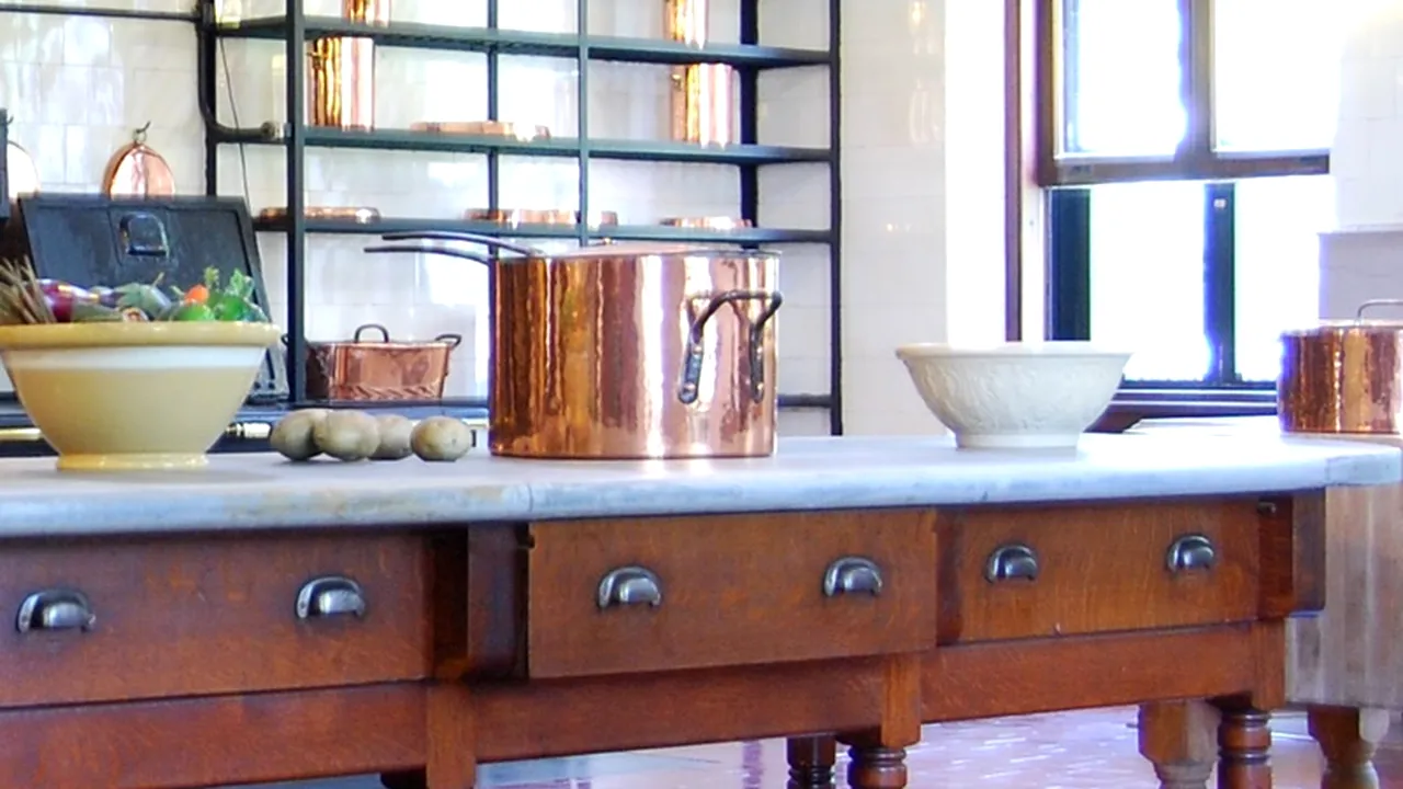 Descoperire de 1 milion de lire sterline într-o bucătărie londoneză