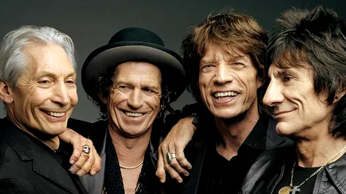 The Rolling Stones, din nou pe scenă, după operația suferită de Mick Jagger