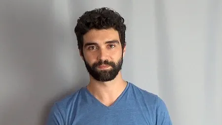 Drama „Spy/Master”, cu Alec Secăreanu în rolul principal, produsă de HBO Max, se filmează în România și Ungaria